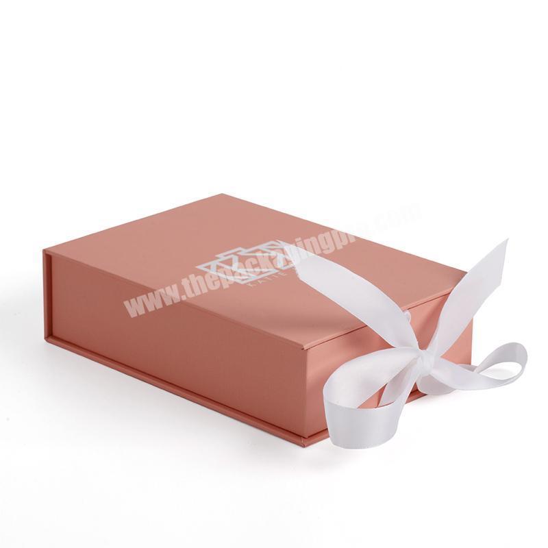 Paper jewelry box cute packaging box pink magnetic closure gift box with ribbon closure