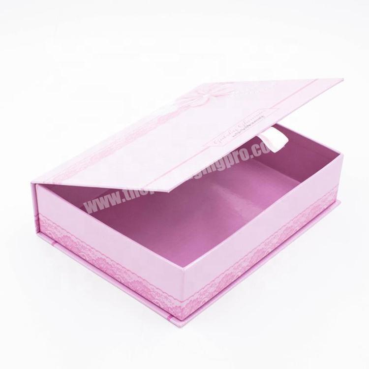 Promotional Gift Packaging Pink Gift Box For Lingerie Show