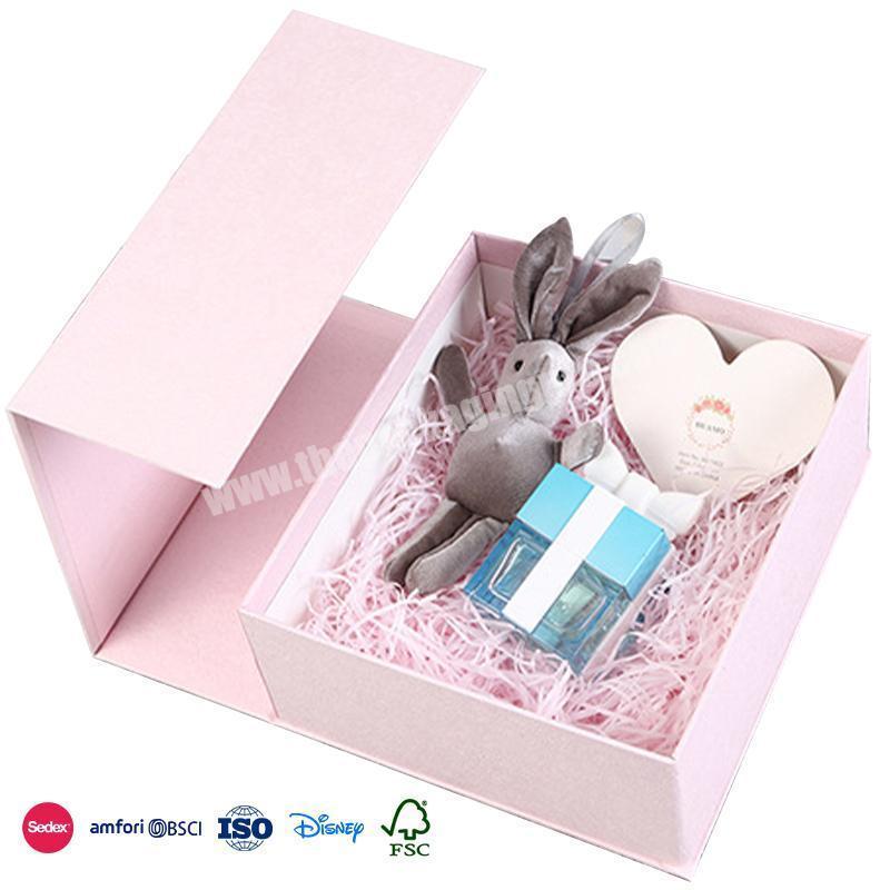 Wholesale High Quality Custom pink girly feelings cute design luxury bridesmaid paper box folding wedding