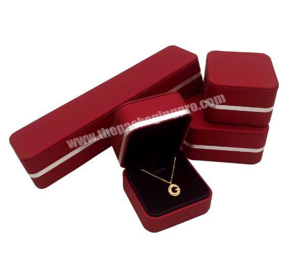 Hot-selling Design Custom Logo Unique Mini Leather Jewellery Gift Box Packaging Jewelry
