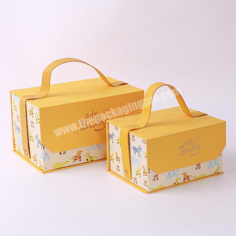 Custom Logo Elegant Paper Wrapping Folding Magnetic Closed Paperboard Wedding Baby Deluxe Gift Box factory