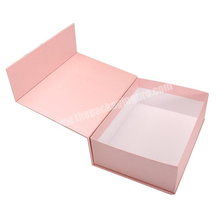 Custom Logo Rigid Cardboard Flip Lid Apparel Boxes Luxury Clothing Packaging Paper Box