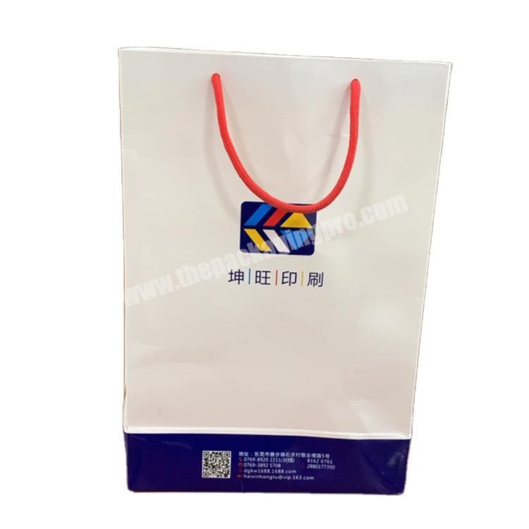 Factory direct supply custom eco-friendly apparel paper packaging bags