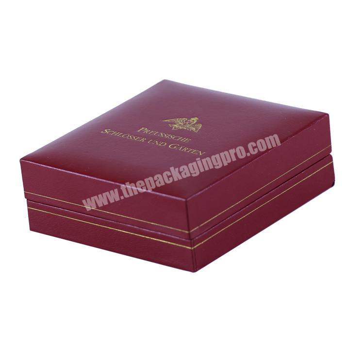 High-end luxury jewelry gift packaging custom MDF wooden box magnet