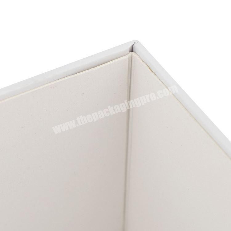Holiday Present Rigid Paper White A4 Magnetic Ribbon Bow tie Gift paper Box wholesaler