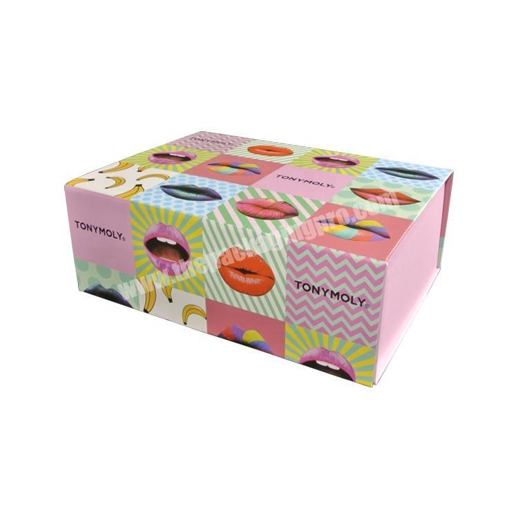 Luxury Elegant  Handmade Christmas  Paper cardboard Foldable Magnetic Closure Custom Packaging Gift Box