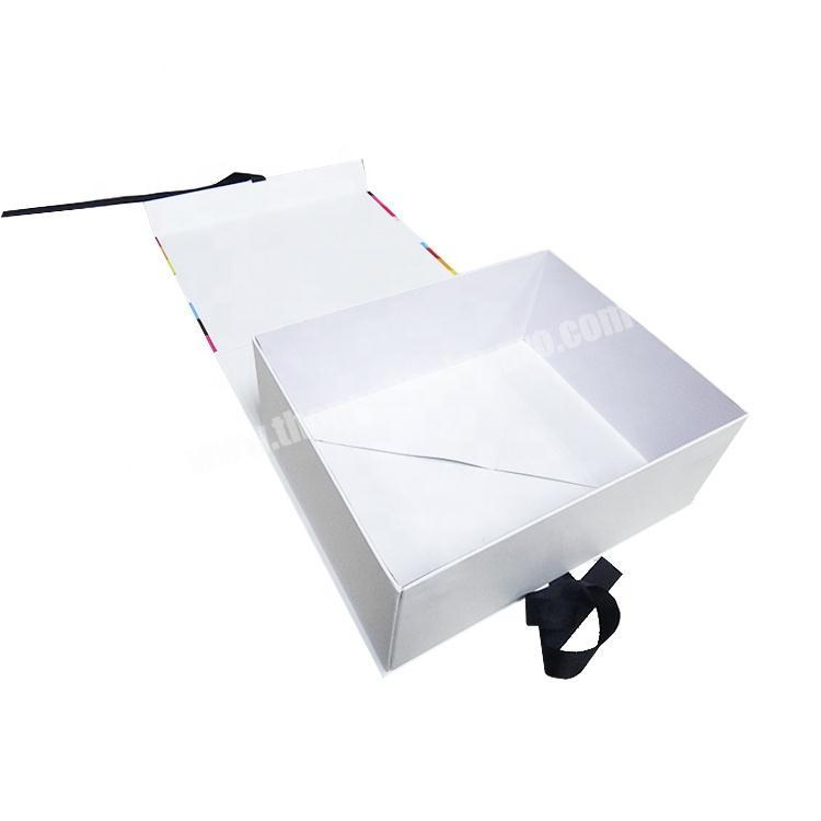 Premium Custom Logo White Rigid Cardboard Magnet Closure Paper Packaging Gift Foldable Magnetic Luxury Box With Ribbon
