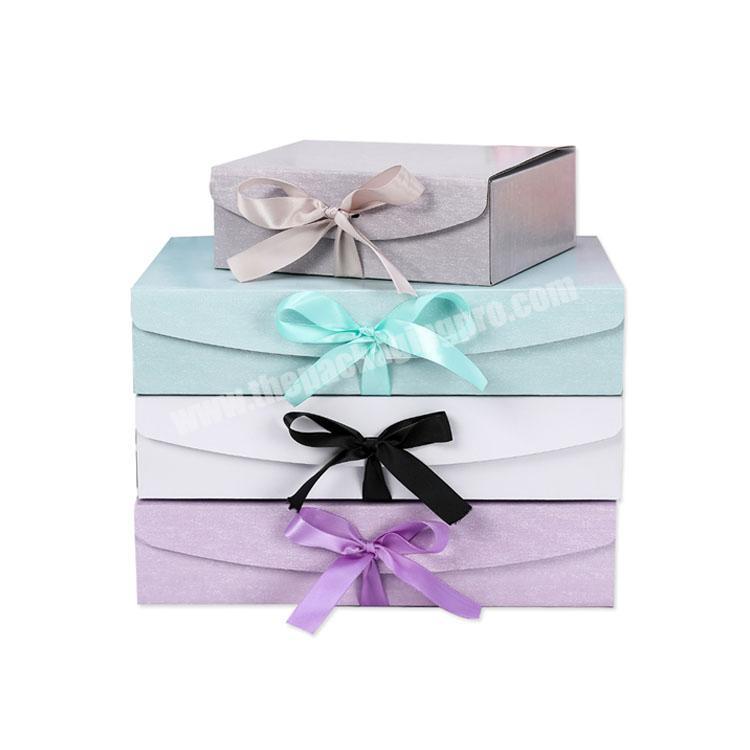 Wholesale Boutique Logo Printed Recyclable Paper Gift Box With Ribbon