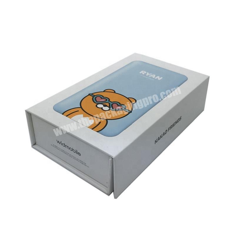 Wholesale Custom Luxury Cardboard Handmade Folding phone case packaging box with magnet closure