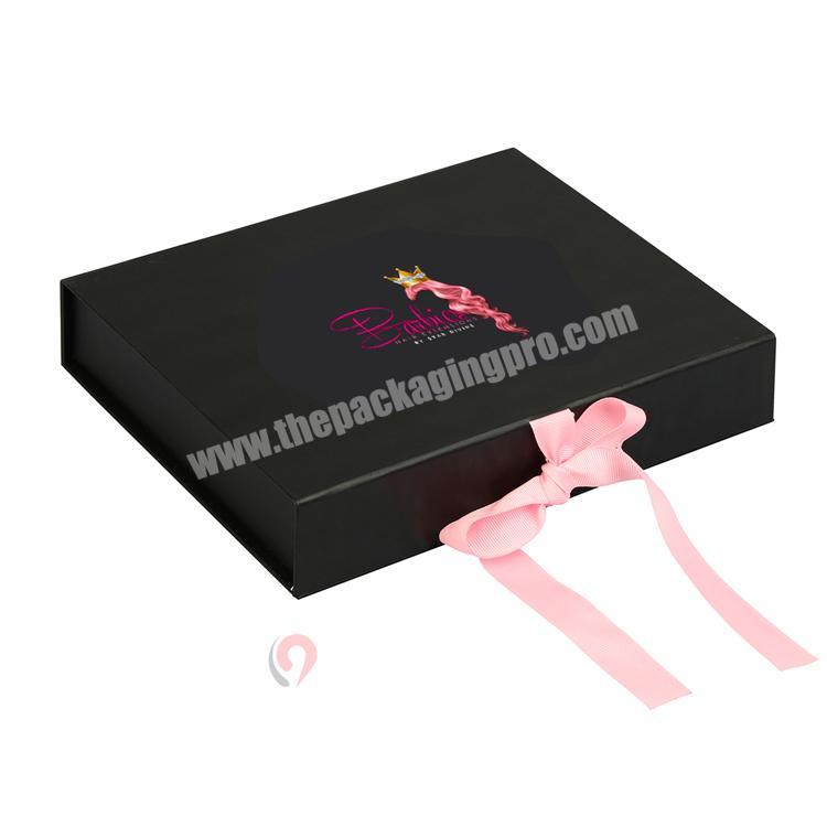 black beautiful paper clothes packaging boxes