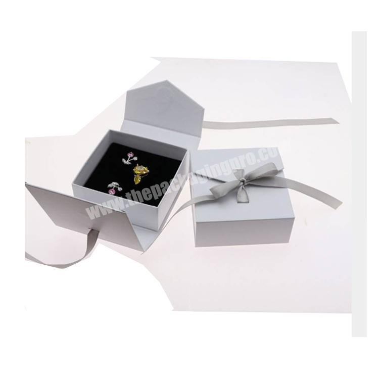 custom packaging gift ribbon necklace box