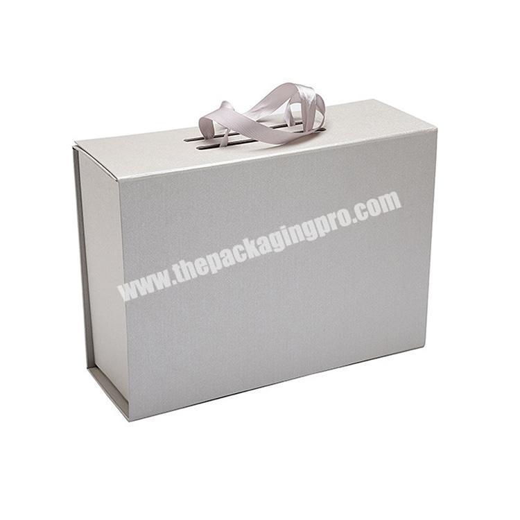 magnetic packaging with ribbon white gift box
