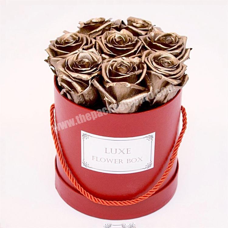 round luxury paper gift box with flower