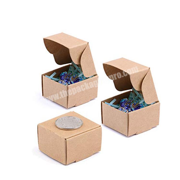 small kraft shipping square paper box
