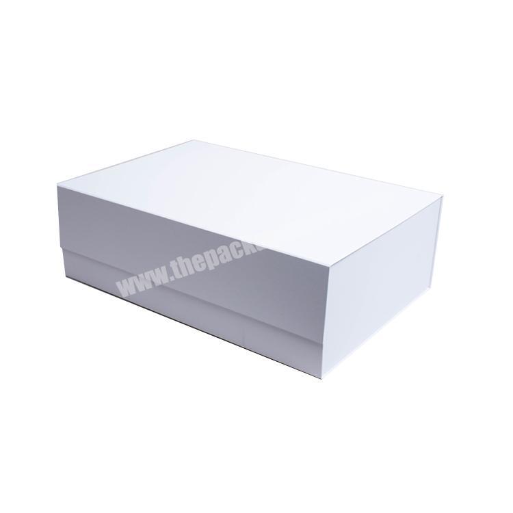 white paper magnetic packaging plain box