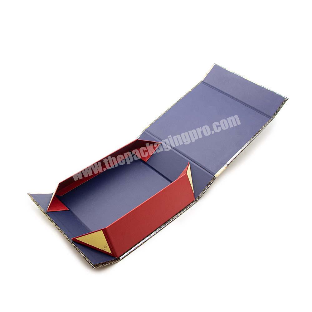 China Factory Customized Rigid Recycled Gift Clothes Folding Packaging Box