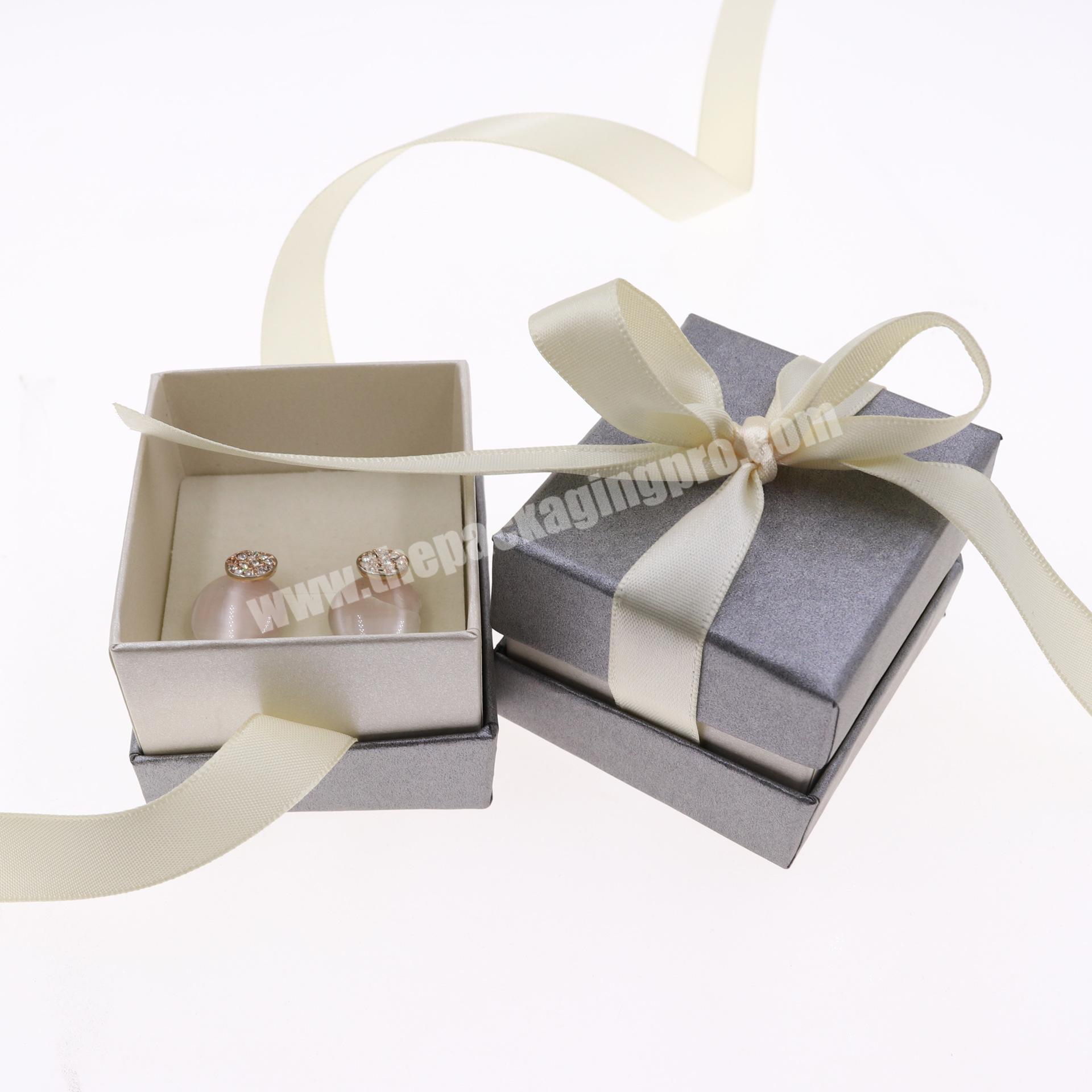 Custom Logo Christmas Gift Box Packaging Black Single Wooden Jewelry Box