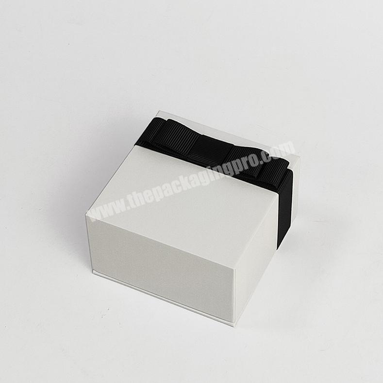 Custom Logo Paper Gift Packaging 'Jwellery' Box For Necklace