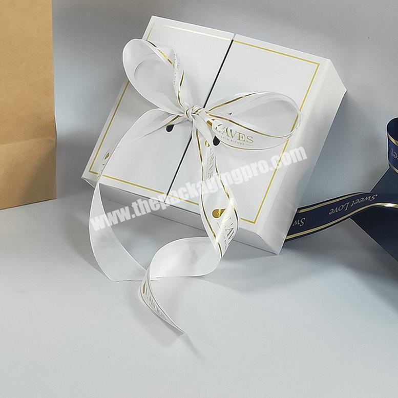 S0024A New Hot Top Quality Private Label Empty bridesmaid gift box Factory in China