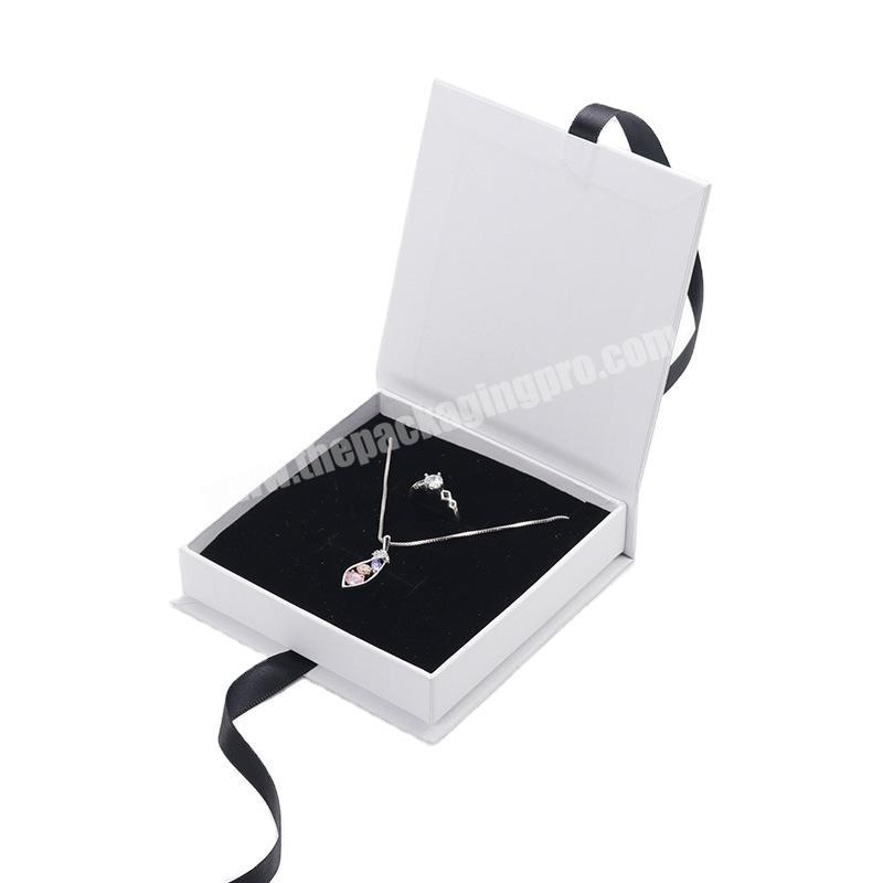 Custom luxury black bracelet necklace storage cardboard paper jewelry box with ribbon