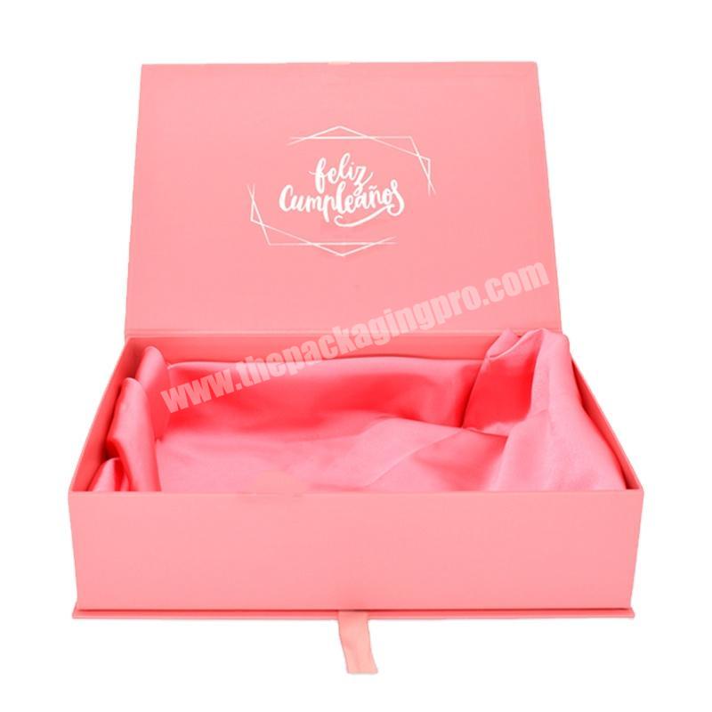 Factory Custom Magnetic Gift Packaging Hamper Box with Rectangle Shape Logo Printed Jewelry box