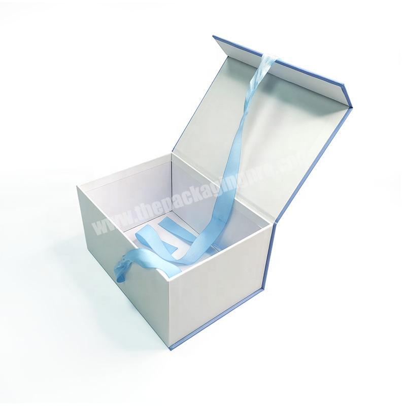High Quality Hand Made Beautiful wedding box Customized Luxury Packaging color Cardboard Magnetic Closure Gift packing Box wholesaler