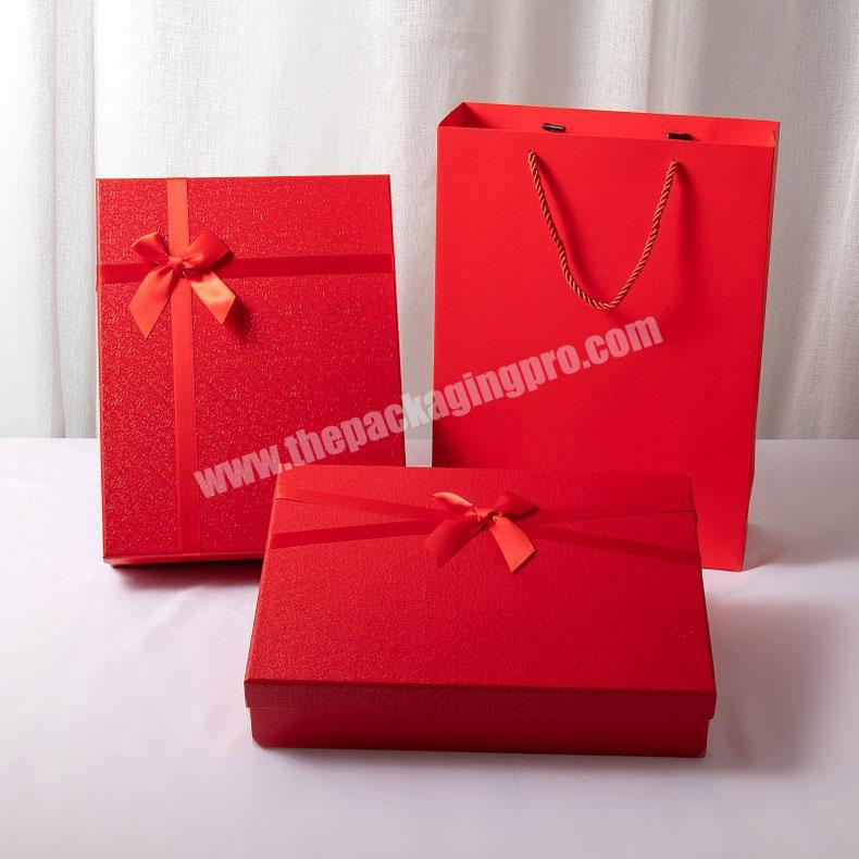 KinSun Festive Red Wedding Gift Box Wedding Candy Companion Gift Box New Year custom LOGO gift box