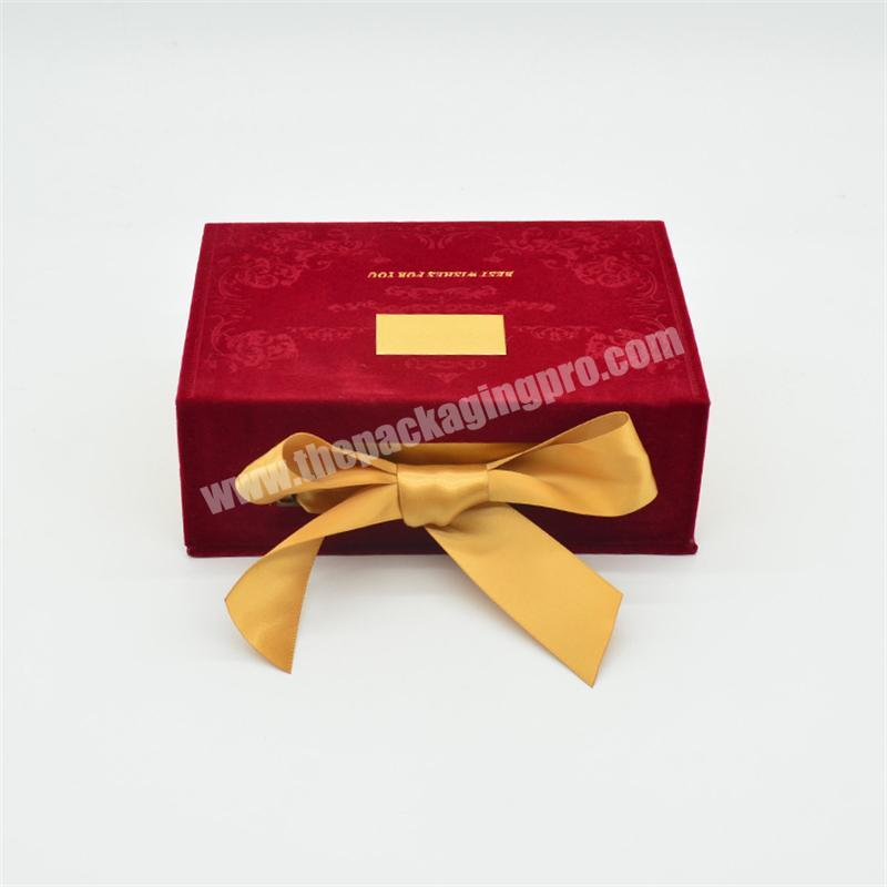 Wholesale Blue Red Magnetic Cardboard Candy Packaging Boxes Luxury Empty Gift Chocolate Box factory