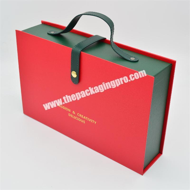 Green Red Custom Luxury Suitcase Packaging Gift Box with Compartments Cardboard