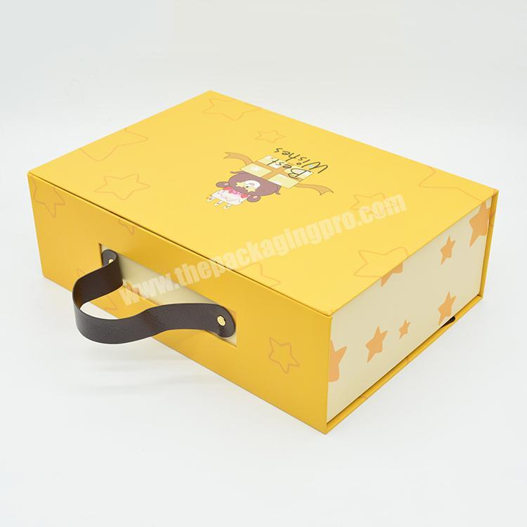 custom Wholesale custom birthday suitcase shaped kids gift box magnet cardboard gift boxes with 3d pop up and handles 