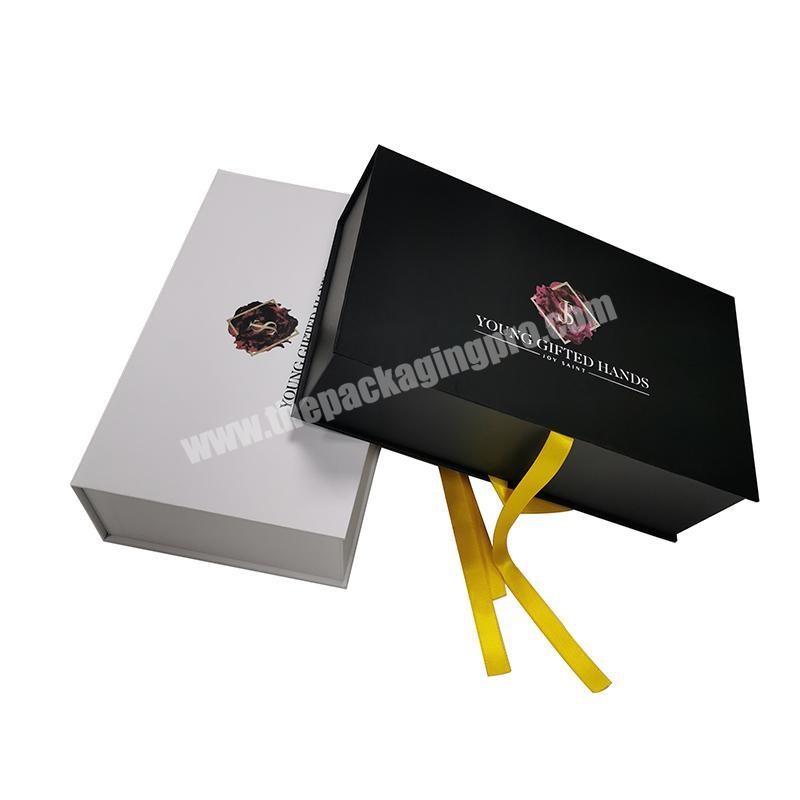 white gift box white magnetic closure with ribbon factory