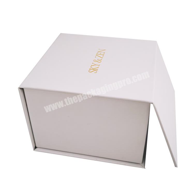 China supplier wholesale custom magnet gift box for cloth cosmetics book shape gift box small gift box