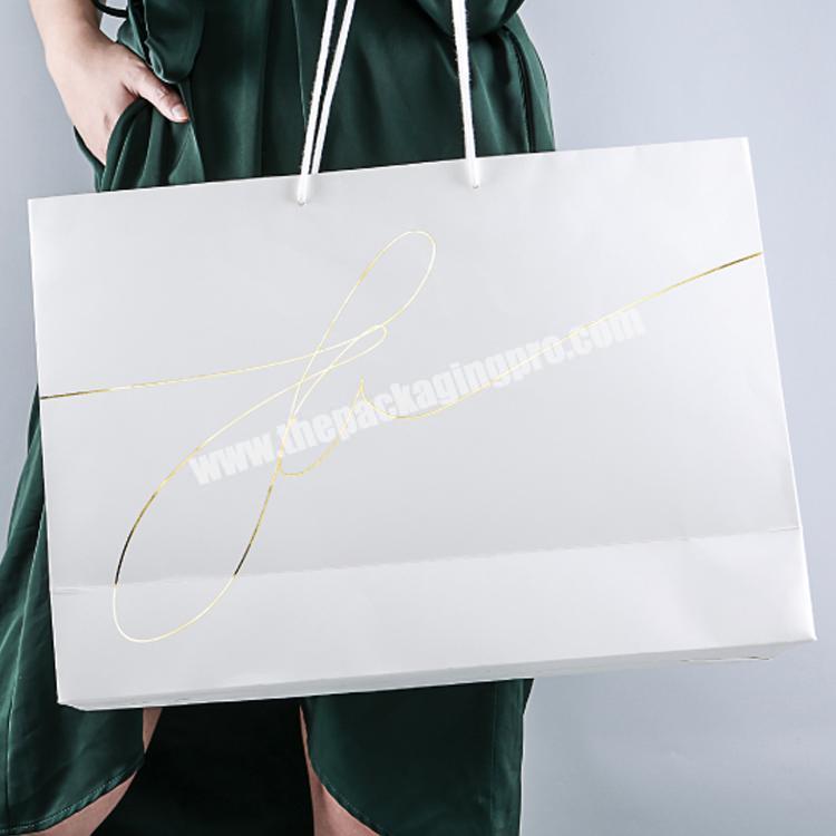 Custom Paper Away Bag Shopping Biodegradable Variety Of Ropes Reusable Paper Packaging