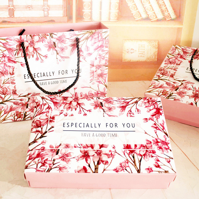 21*14*5cm 10pcs romantic sakura pink theme Cookie Gift Paper Box Macaron Chocolate Snacks Sweet Candy Packaging