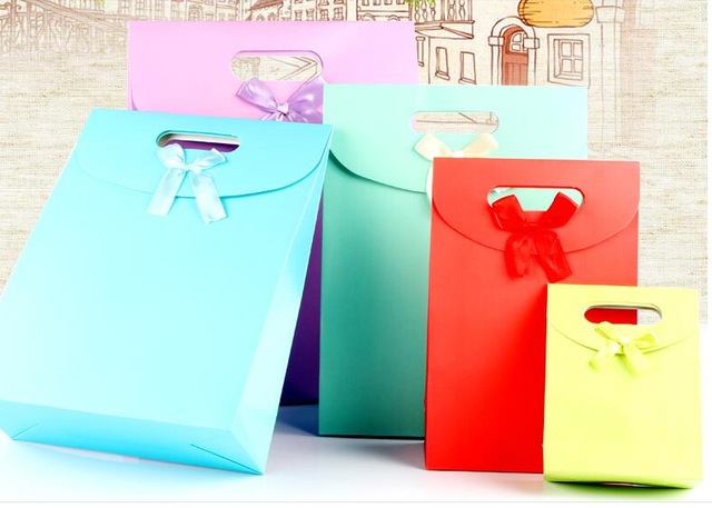 60PCS Colorful Christmas packaging Shopping Gift bags paper, High quality Foldable Underwear Storage Bags, wedding gift bags