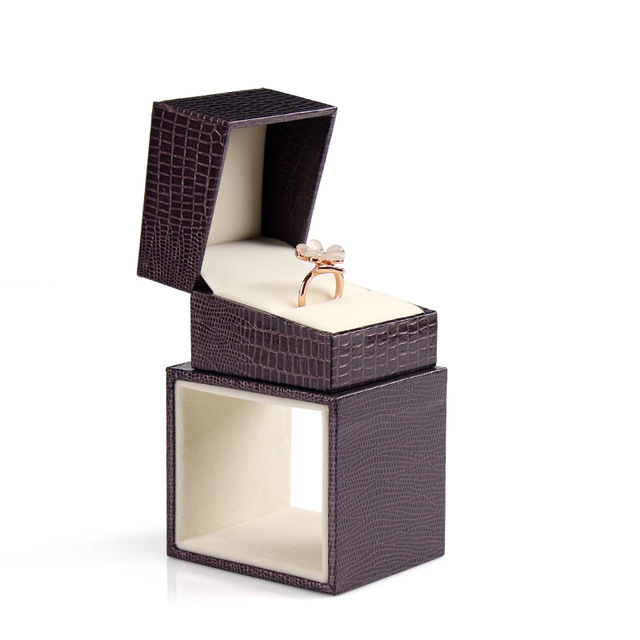 Elegant Useful New 1 Pcs/lot Wooden Ring Box Earring Bracelet Watch Jewelry Box Display Packing Gift Box Case For Ladies