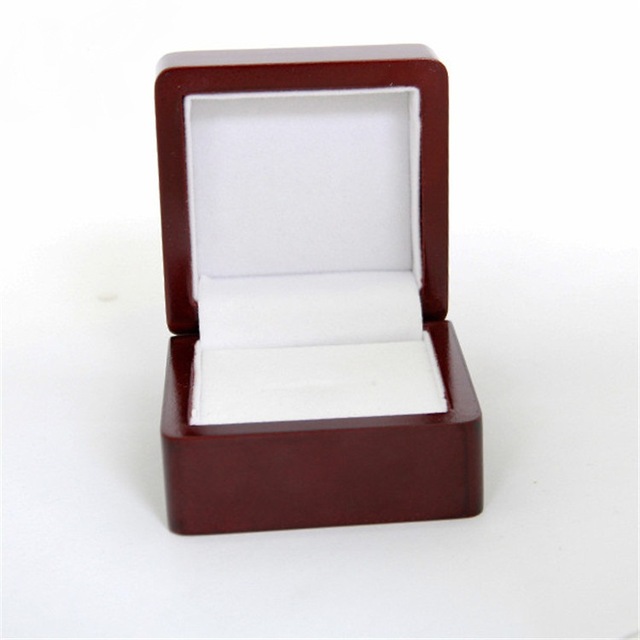 High Quality Wooden Championship Ring Gift Box For Single Ring Jewelry One Position Display Box