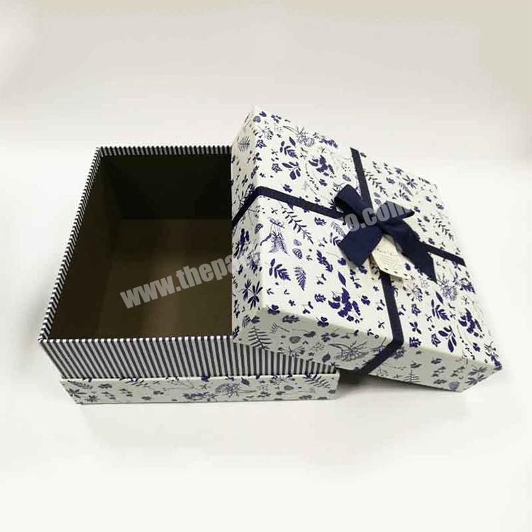 beautiful cardboard packaging box celebrations chocolate box with ribbon bow cheap wholesale