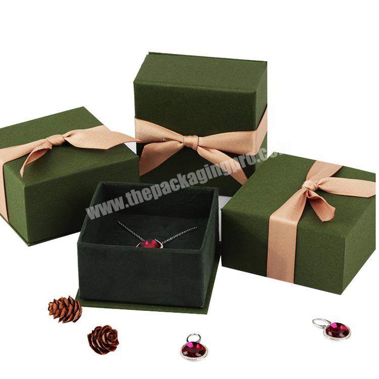 Beheart Customize Luxury Wedding Matted Canvas Insert Green Gift Box Bag Earring Ring Necklace Pendant Packaging Jewelry Box