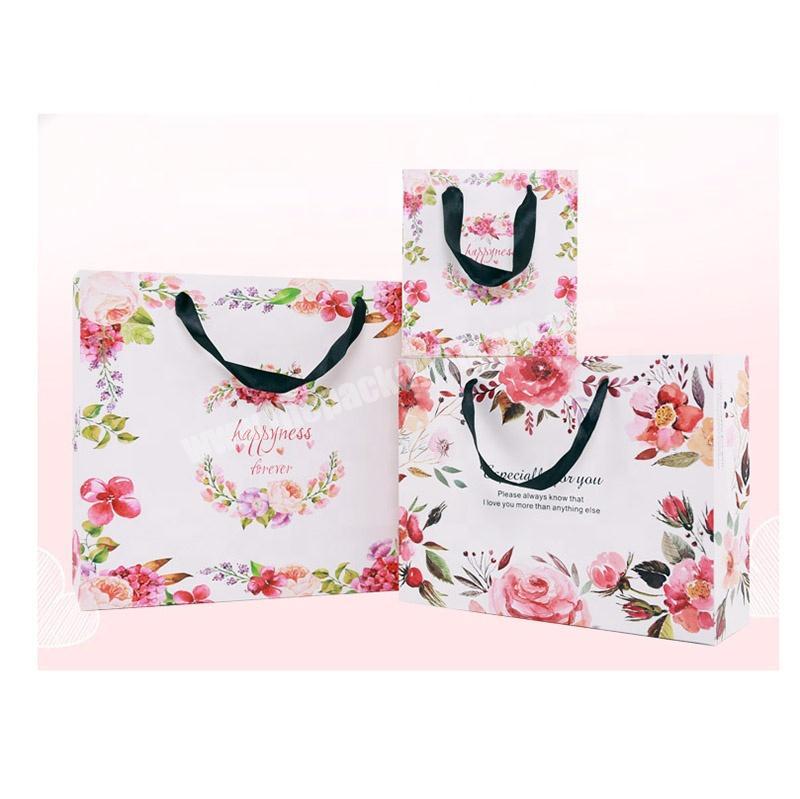 Best Quality Clothing Paper Packaging Bags For Sleepwear