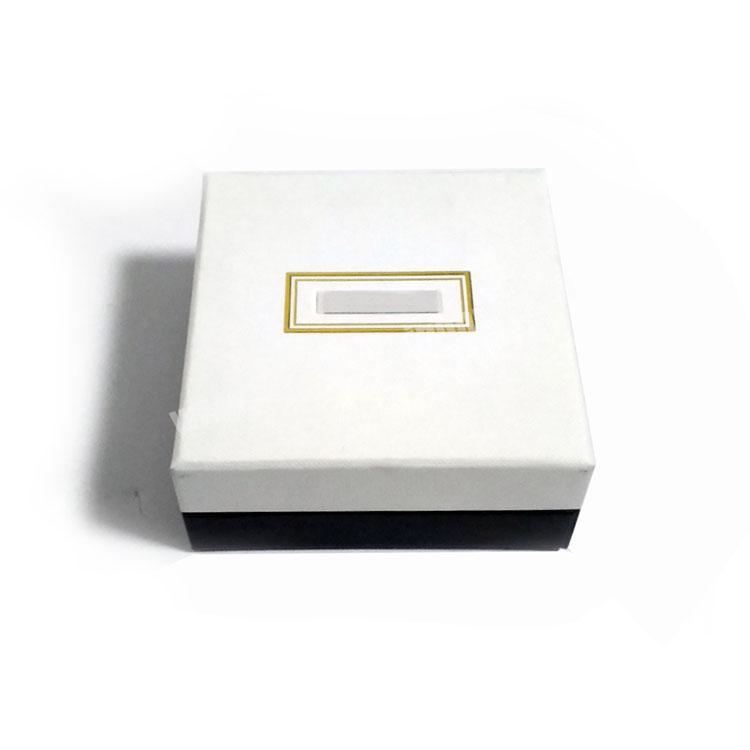 Black And White Handmade Luxury Gift Box For Jewelry Packing With Sponge Insert