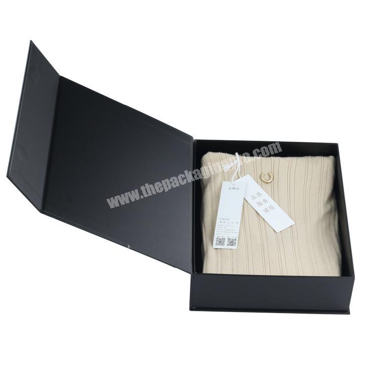 Black cardboard apparel gift box from guangzhou packing company