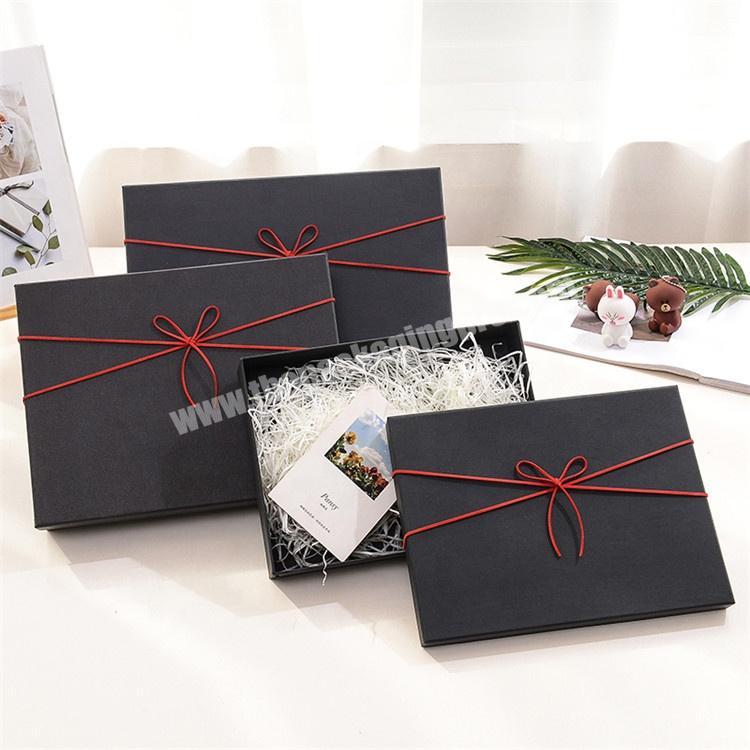 Black Personalized Square Handle Fancy Valentine Rigid Craft Custom Paper Luxury Cosmetic Gift Box Packaging