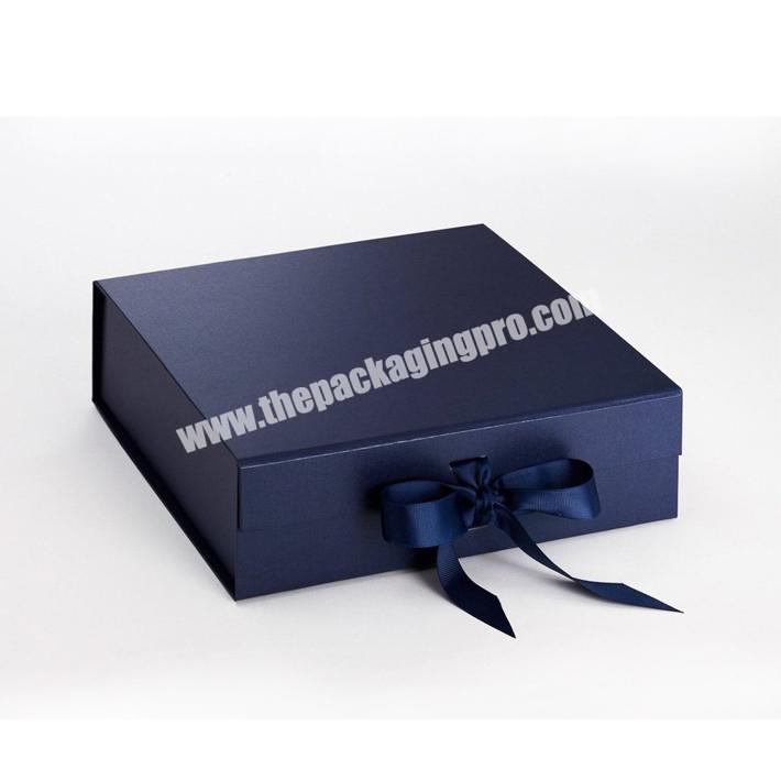 Blue Luxury Foldable Magnetic Gift Boxes With Ribbon Customized