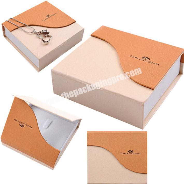 Cardboard folding box for gift with magnetic closure custom print logo
