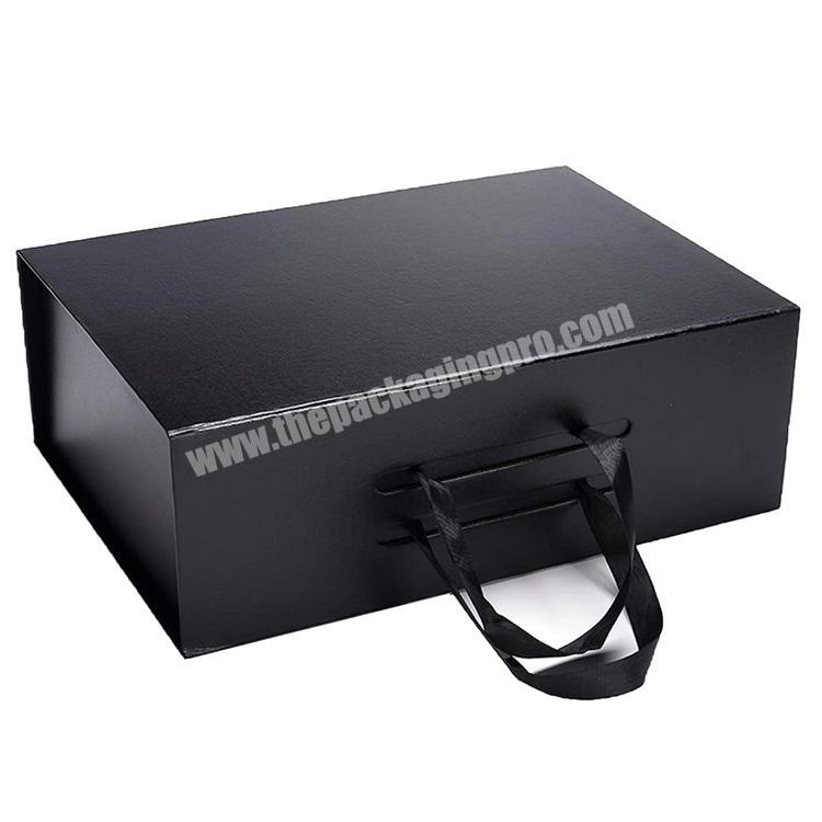 Cardboard Large Gift Boxes Magnetic Paper Box with Ribbon Handle Sturdy Storage Apparel and Toy Box Gift Box for Festival Gift