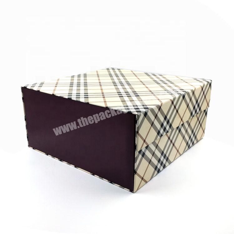 Cardboard Paper Packaging Magnetic Closure Foldable Clothing Clothes Gift Box