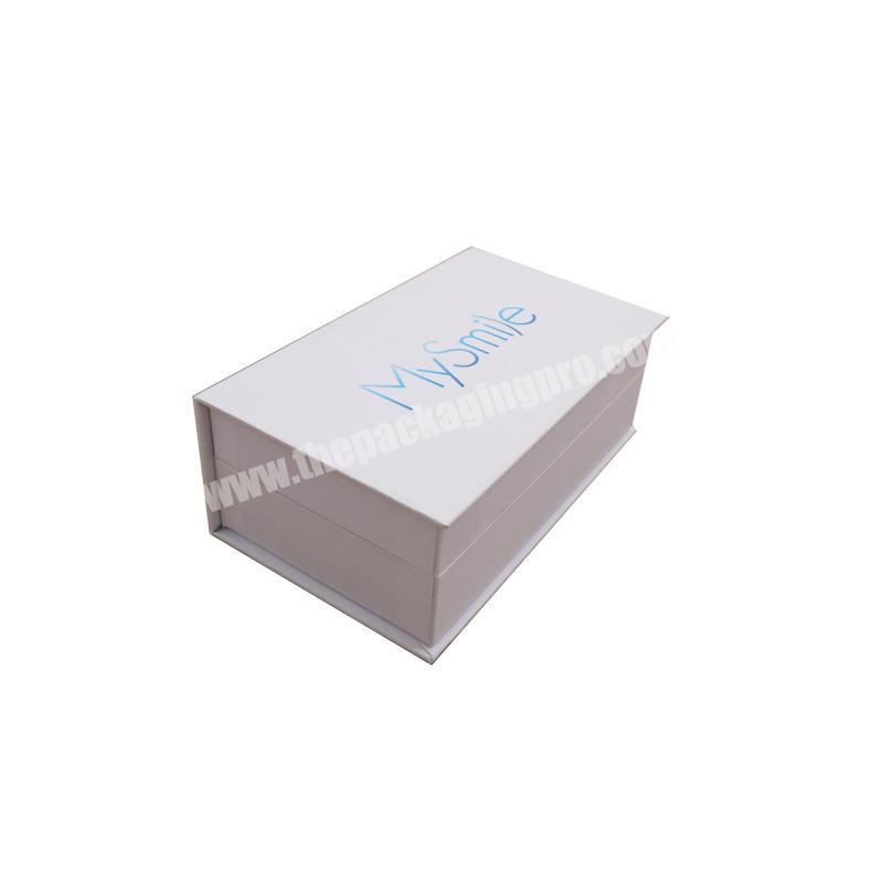 Cheap white gift box with magnet
