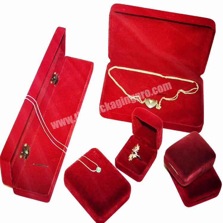 China Alibaba High Quality Red Velvet Flocking Jewelry Gift Box