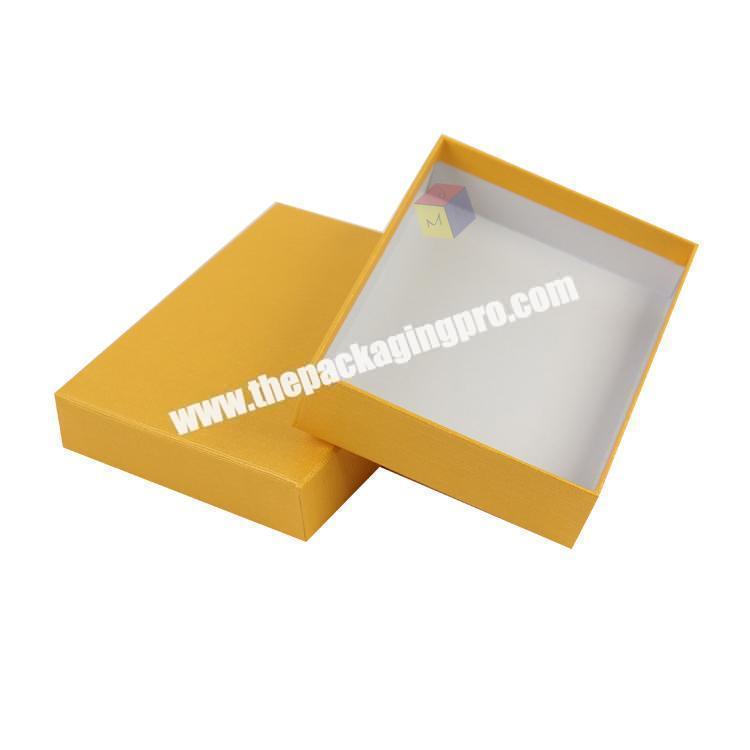 China custom hard paper packaging t-shirt gift box